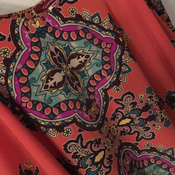 Top - Picture 2 of 3